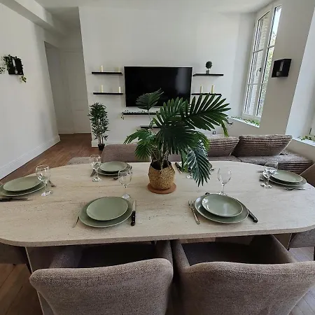 Apartment T5 Spacieux & Cosy - 4 Climatisees - 2 Min Gare *