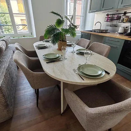 Apartment T5 Spacieux & Cosy - 4 Climatisees - 2 Min Gare Sainte-Savine