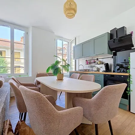 Apartment T5 Spacieux & Cosy - 4 Climatisees - 2 Min Gare
